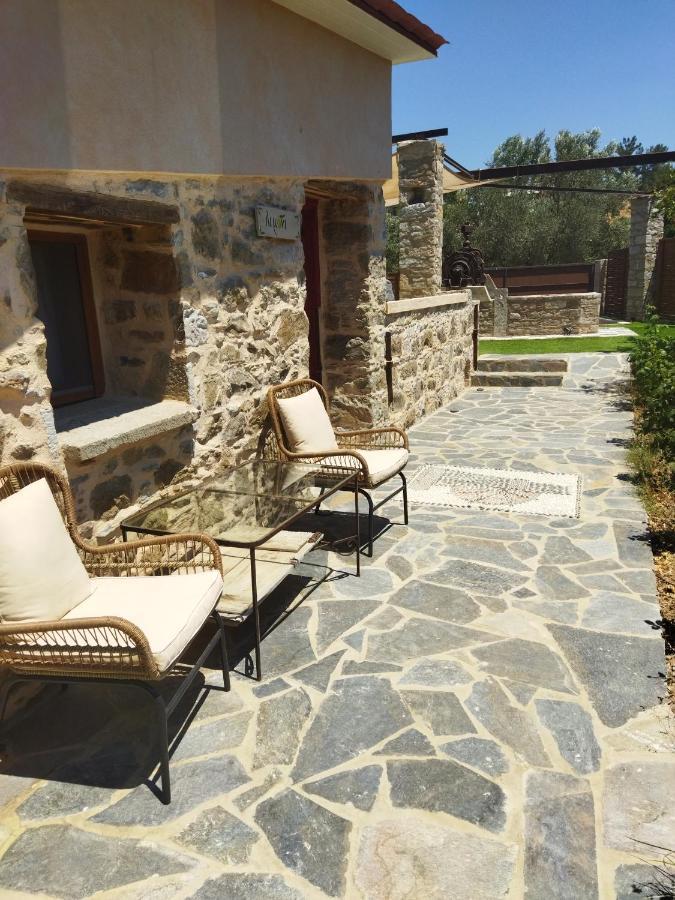Villa Περιβόλι Του Οδυσσέα Volissos Exterior foto