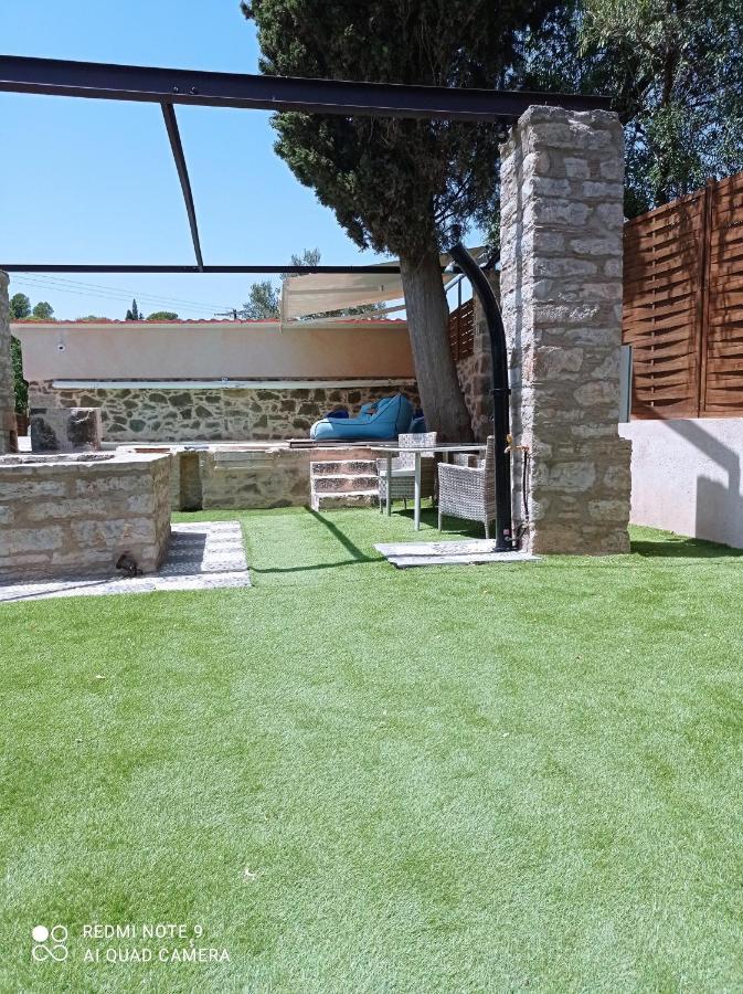 Villa Περιβόλι Του Οδυσσέα Volissos Exterior foto